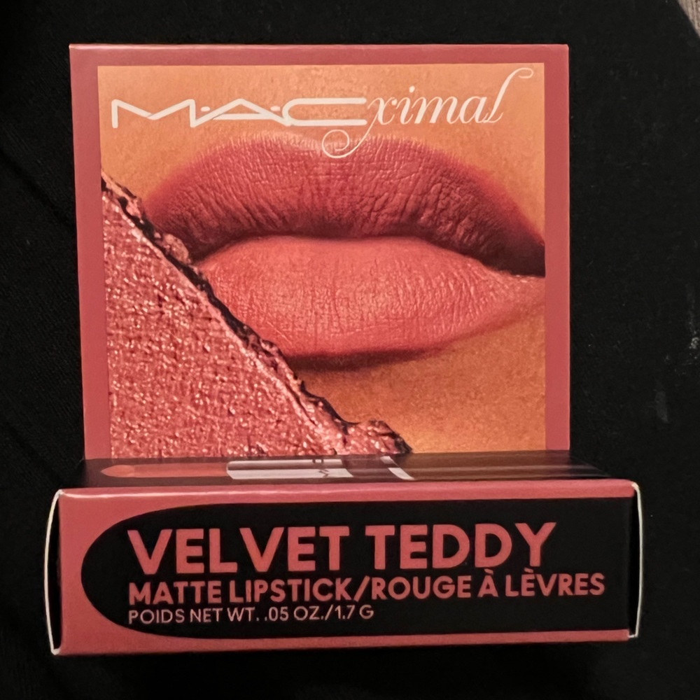 MAC Cosmetics Velvet Teddy Sample Size Lipstick